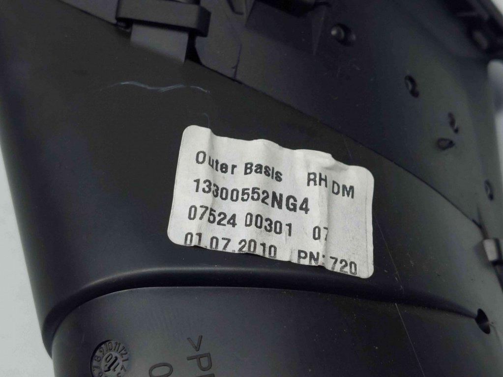 Grila aerisire dreapta Opel Astra J [Fabr 2009-2015] 13300552