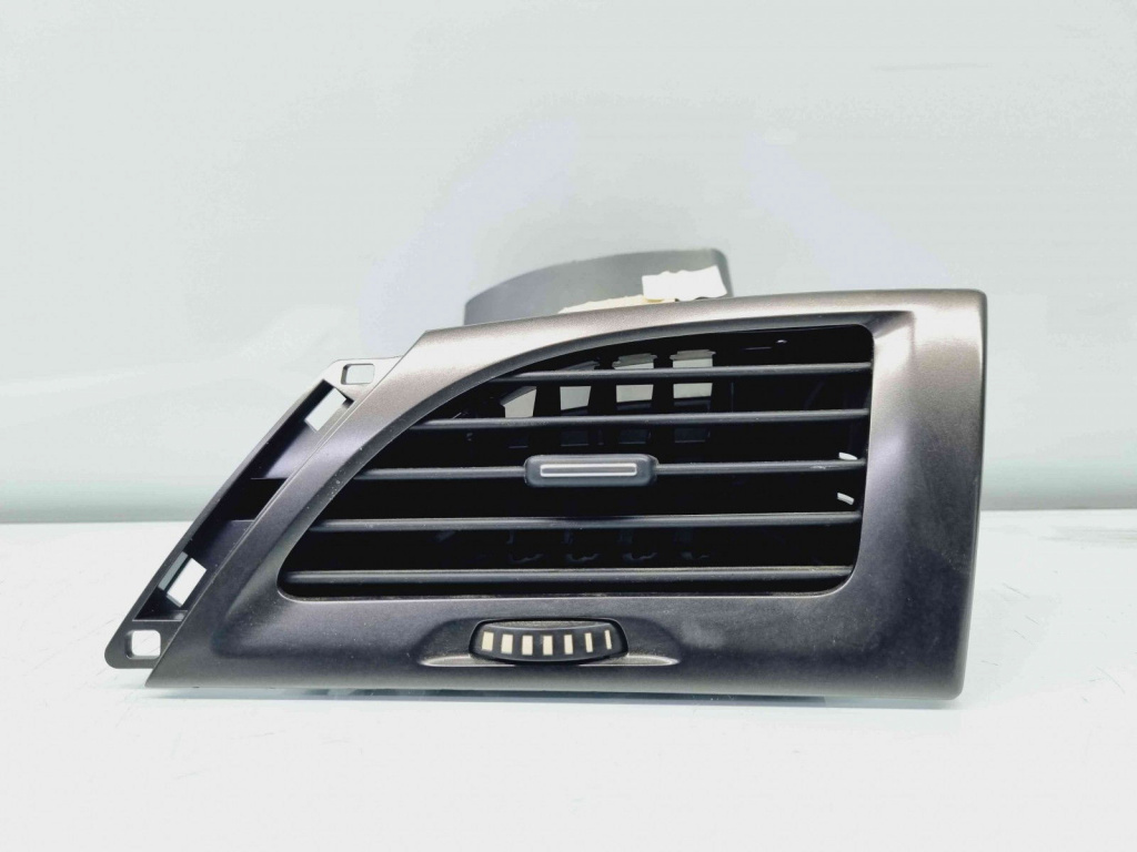 Grila aerisire dreapta Renault Megane 3 Combi [Fabr 2008-2015] OEM