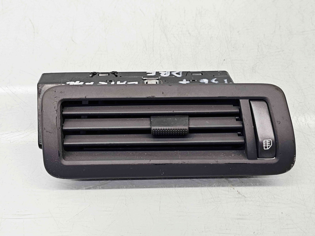 Grila aerisire dreapta Volkswagen Phaeton (3D) [Fabr 2002-2016] 3D0919202D