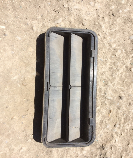 Grila aerisire portbagaj dreapta Ford Mondeo MK4 [2007 - 2010] Liftback 2.2 TDCi DPF MT (175 hp) MK4 (BA7)