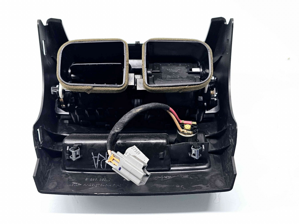 Grila aerisire spate Jaguar XF (X250) [Fabr 2008-2015] Facelift AX23-67846-A