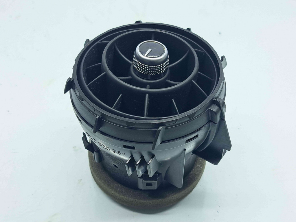 Grila aerisire stanga Audi A1 (8X1) [Fabr 2010-2018] 8X2820951