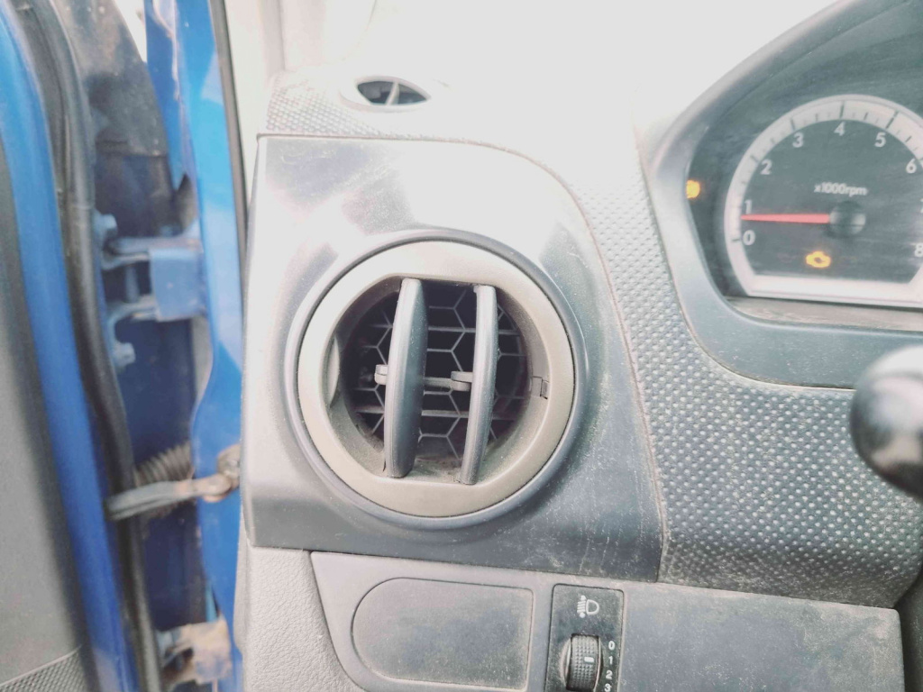 Grila aerisire stanga Chevrolet Aveo (T250, T255) [Fabr 2003-2011] OEM