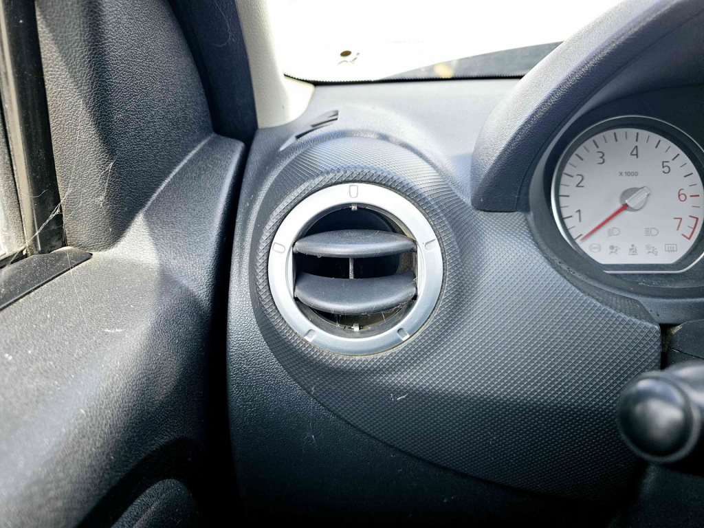Grila aerisire stanga Dacia Logan MCV (KS) [Fabr 2007-2012] OEM