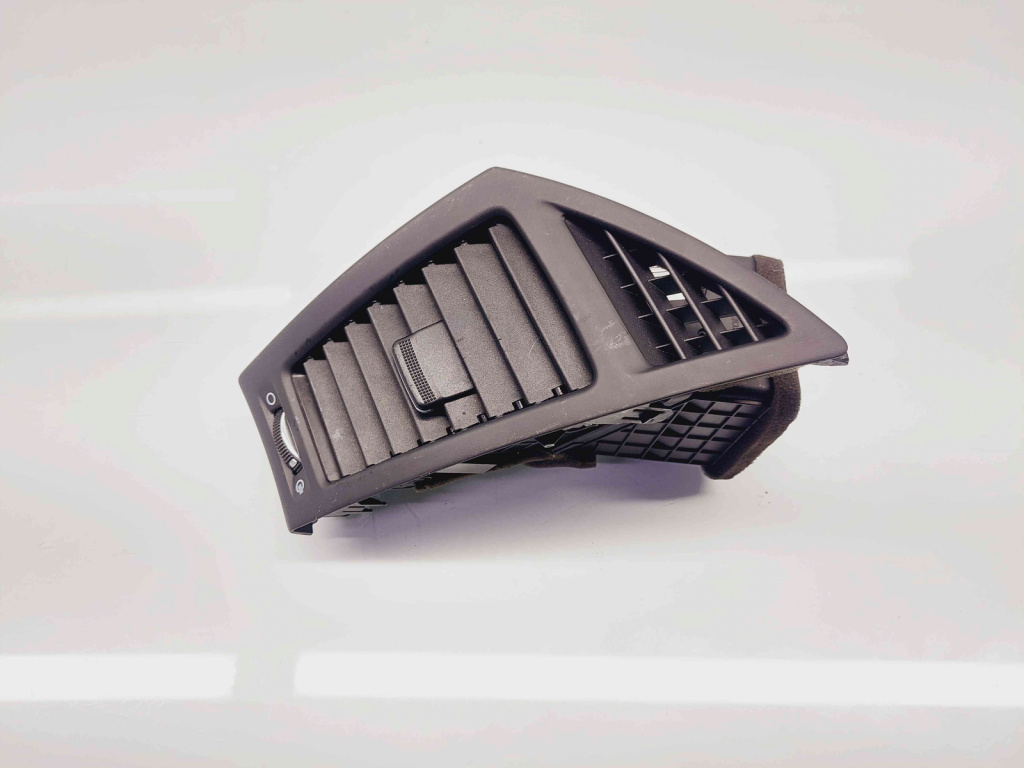 Grila aerisire stanga Hyundai i40 Wagon [Fabr 2012-2019] OEM