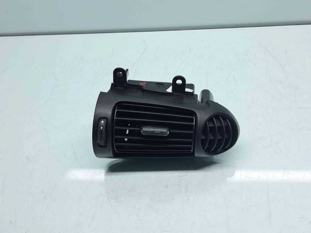 Grila aerisire stanga Mercedes Clasa C Coupe (CL203) [Fabr 2001-2011] A2038300554