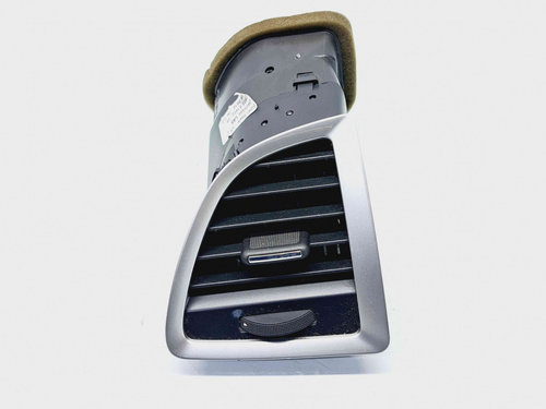 Grila aerisire stanga Opel Astra J [Fabr 2009-2015] 13420496