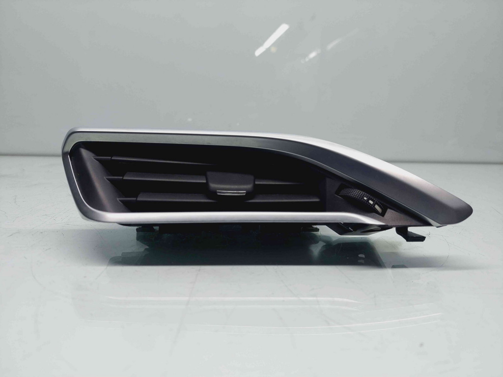 Grila aerisire stanga Peugeot 2008 [Fabr 2013-prezent] 9633131777