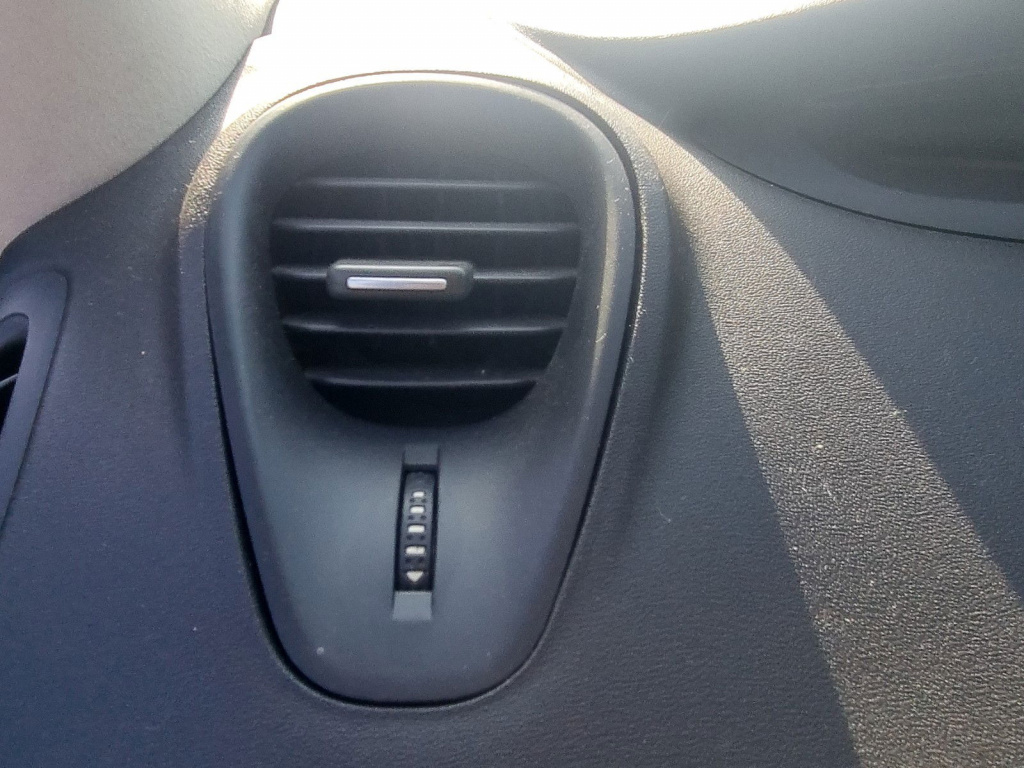 Grila aerisire stanga Renault Grand Scenic 2 [Fabr 2003-2008] 1.9 CDI F9Q803 96KW / 130CP