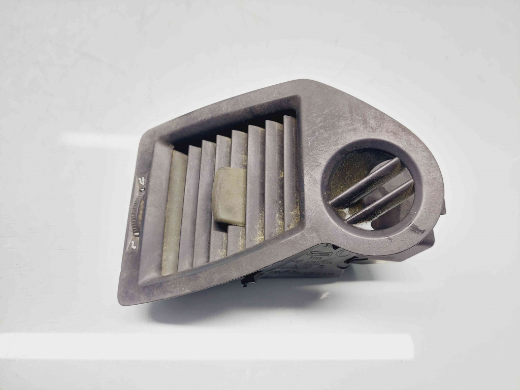 Grila aerisire stanga Renault Megane 2 Coupe-Cabriolet [Fabr 2002-2008] A1007009