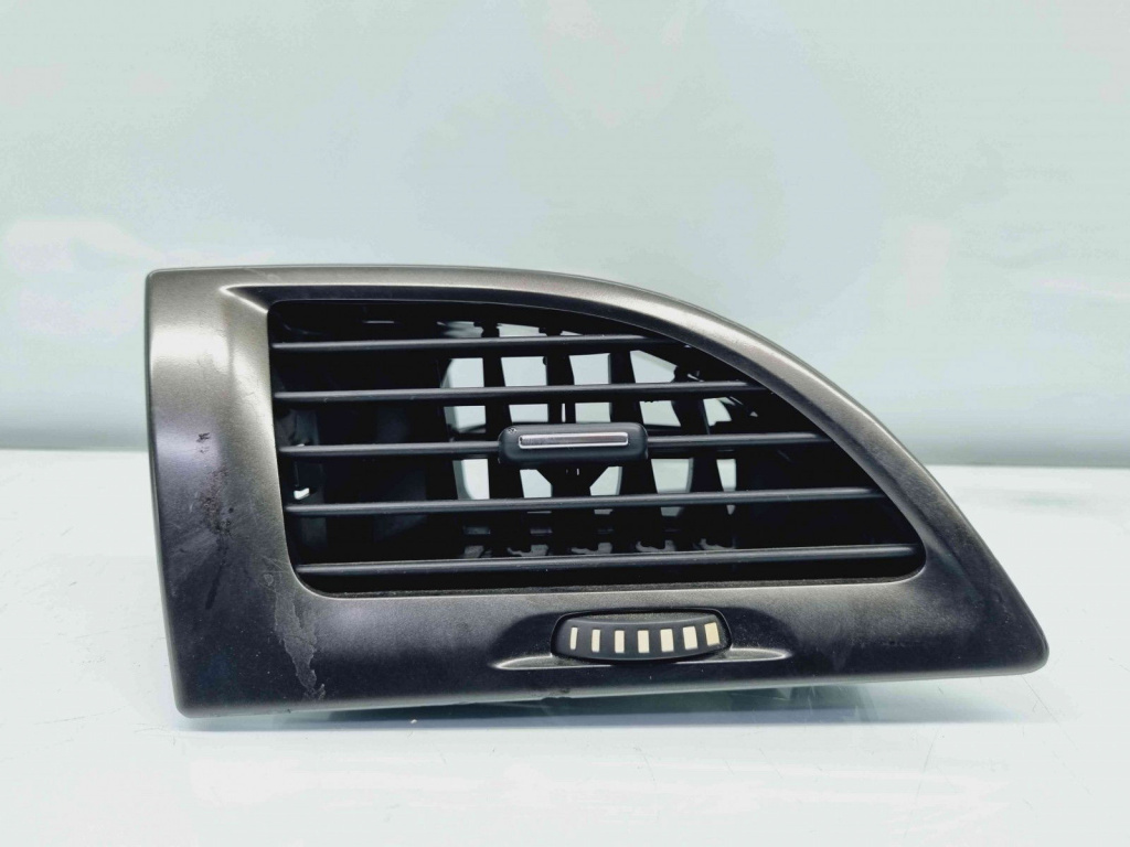 Grila aerisire stanga Renault Megane 3 Combi [Fabr 2008-2015] OEM