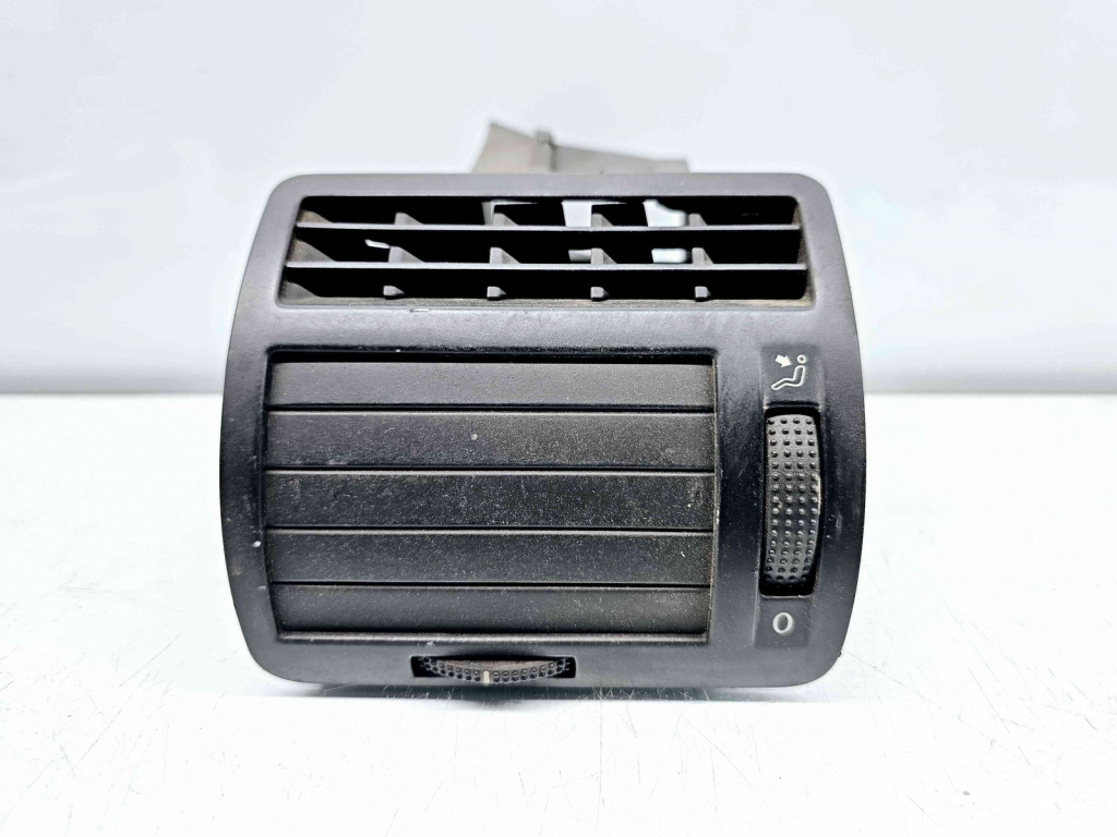 Grila aerisire stanga Seat Alhambra (7V8,7V9) [Fabr 1997-2010] 7M3819703
