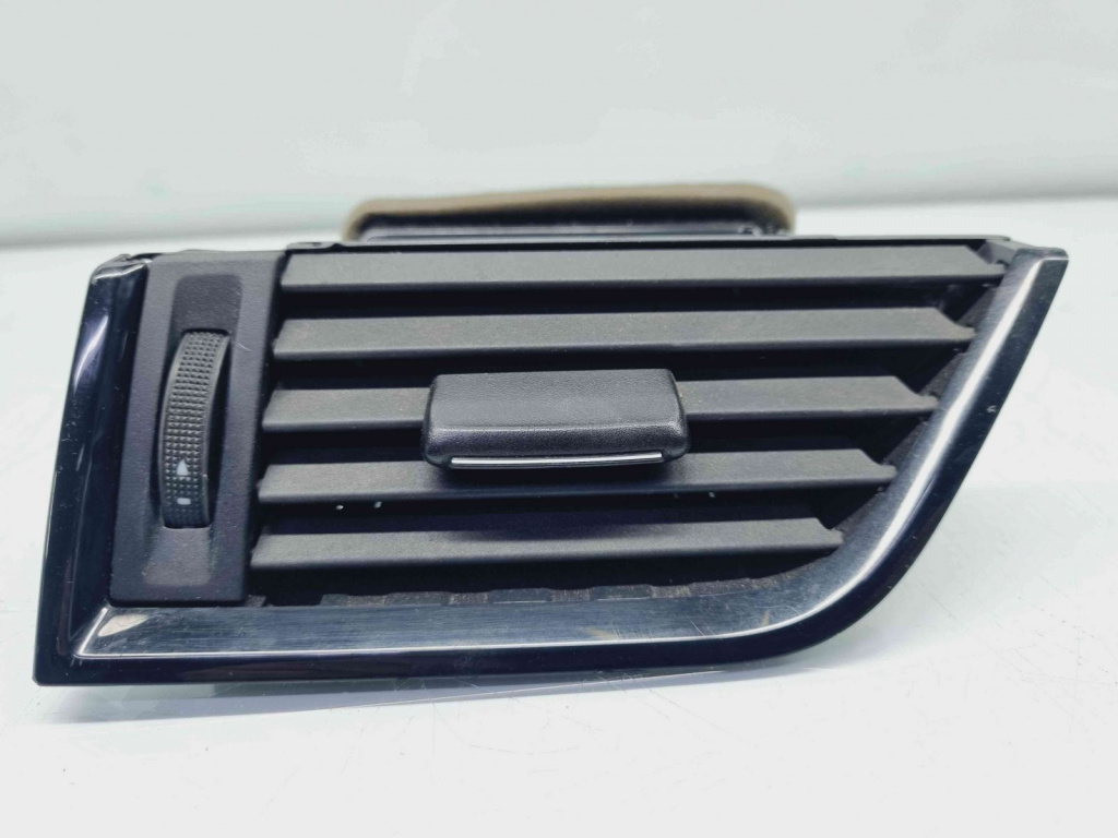 Grila aerisire stanga Skoda Octavia 3 (5E3) [Fabr 2012-2020] 5E0819701A