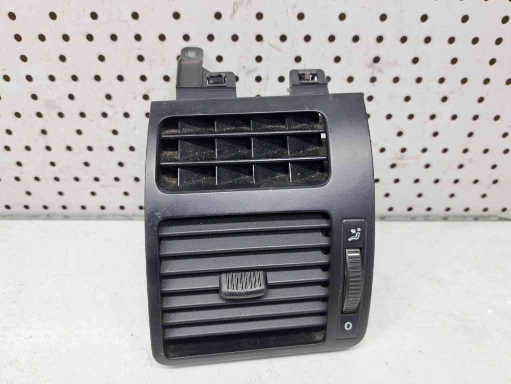 Grila aerisire stanga Volkswagen Touran (1T1, 1T2) [Fabr 2003-2010] 1T0819703B