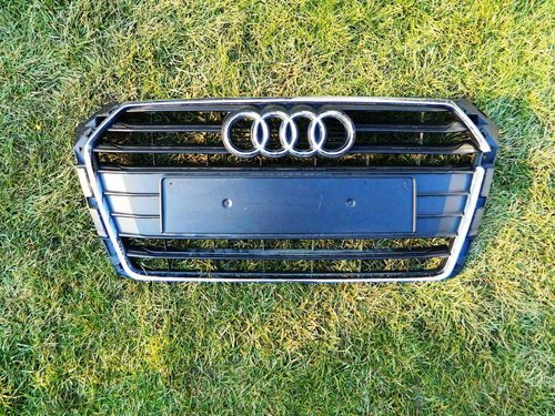 Grila Audi A4 B9 8W Model 2016-2017 cod 8W0853651