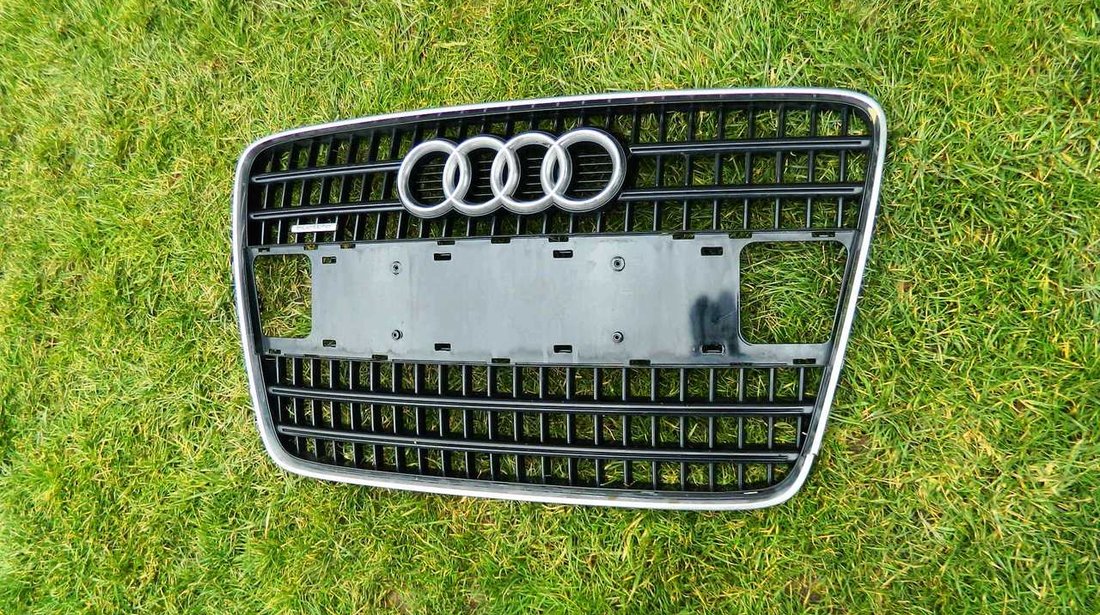 Grila Audi Q7 An 2007-2009 cod 4L0853651A