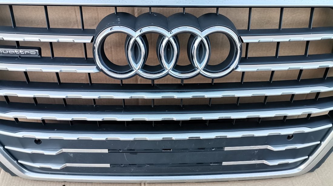 Grila Audi Q7 S-line (2015-2019) cod 4M0853651F / 4M0853651G