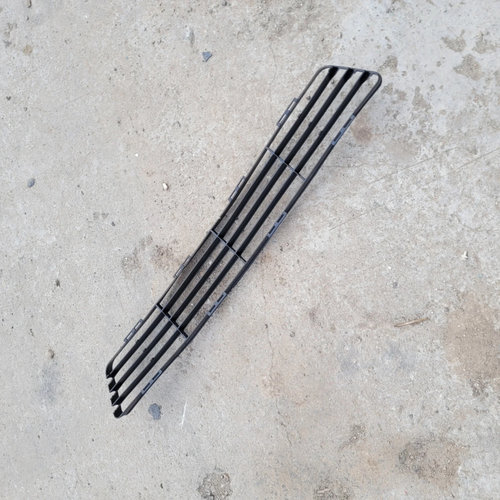 Grila Bara Centrala Ford FIESTA Mk 5 2002 - 2008 1003710