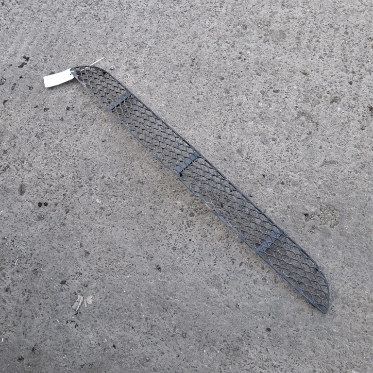 Grila Bara Centrala Mercedes-Benz Cls (C219) 2004-2010 Cls 320 Cdi (219.322) Om 642.920 Motorina A2198850053, Dn13637