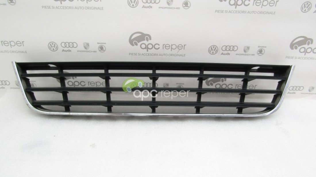 Grila bara centrala VW Passat 3C (2006 - 2011) - Cod: 3C0853677