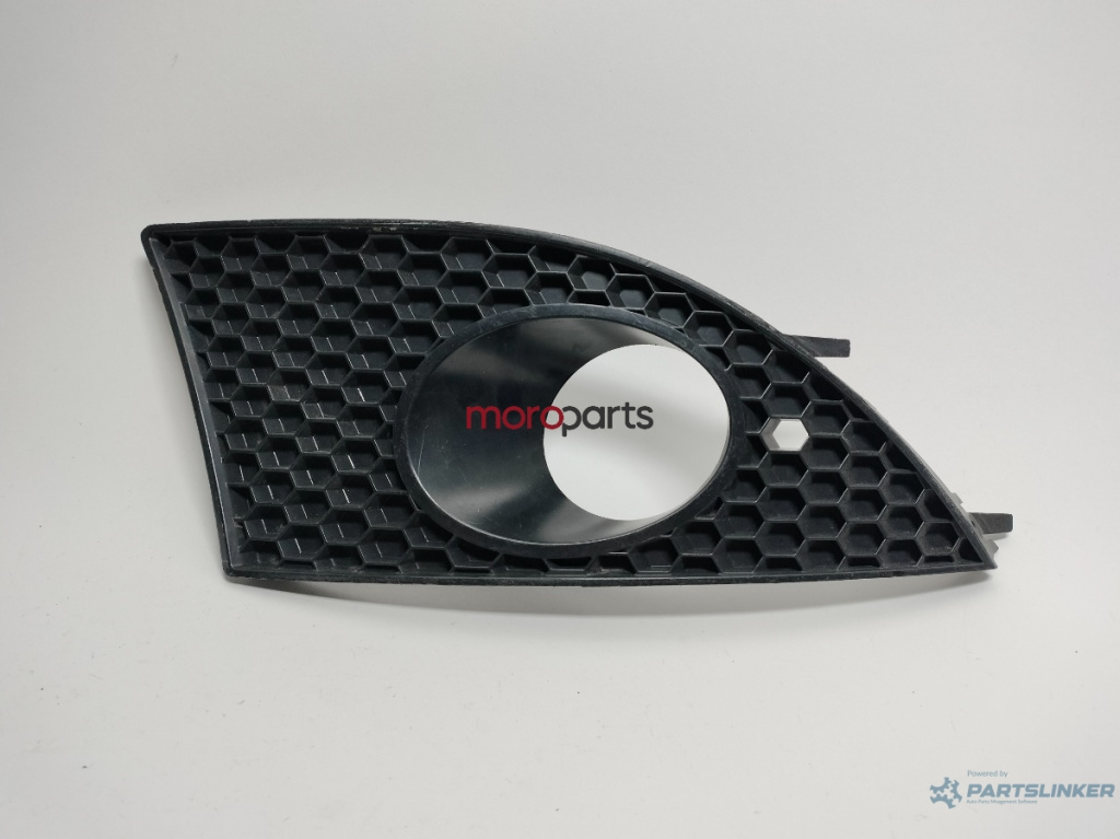 Grila bara dreapta fata Seat Altea (5P1/5P5) 2004-2009 5P0853666C SEAT ALTEA (5P1) [ 2004 - > ] OEM 5P0853666C