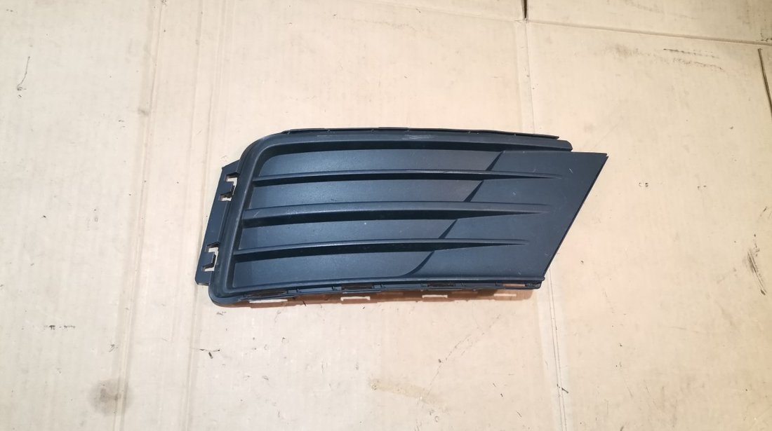 Grila bara dreapta VW Caddy 4 (2015-2019) cod 2K5853666E