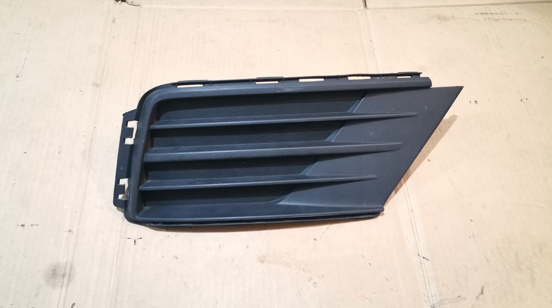 Grila bara dreapta VW Caddy 4 (2015-2019) cod 2K5853666E