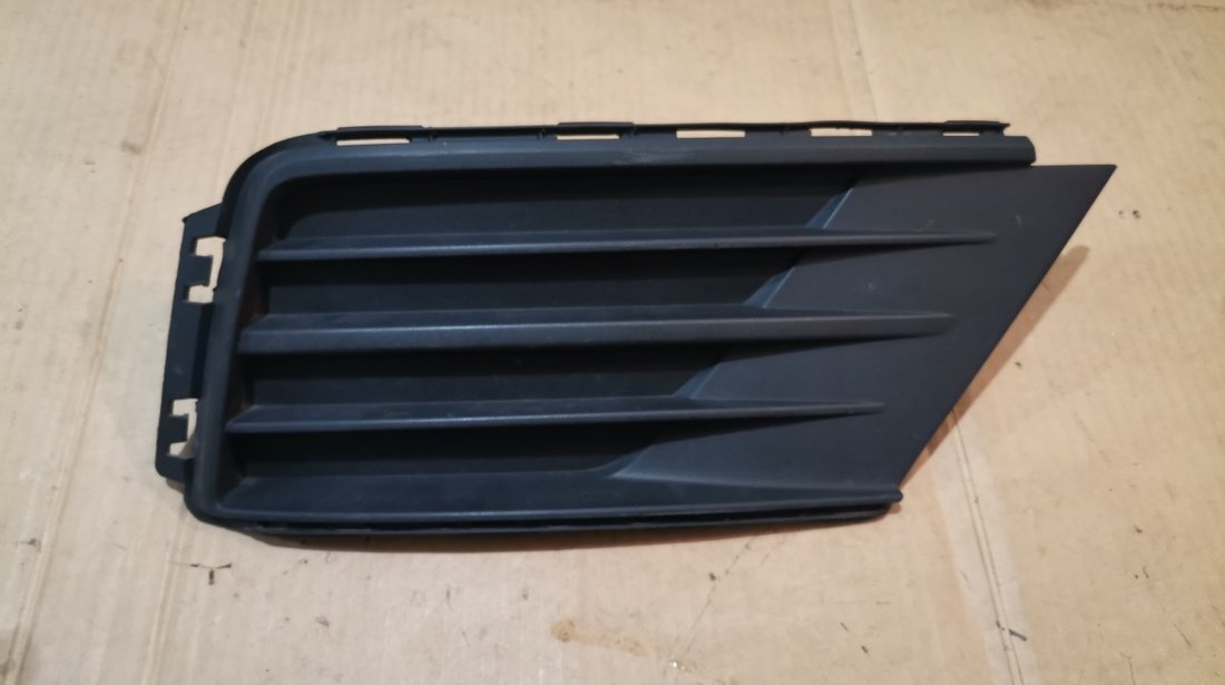 Grila bara dreapta VW Caddy 4 (2015-2019) cod 2K5853666E