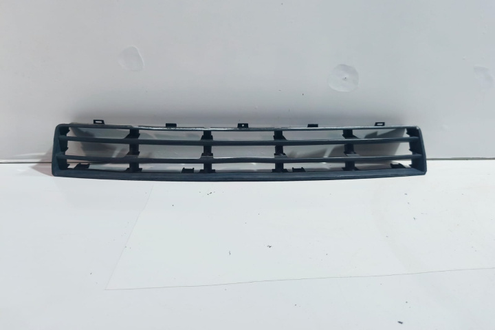 Grila bara fata 1J0853677D Volkswagen VW Golf 4 [1997 - 2006]