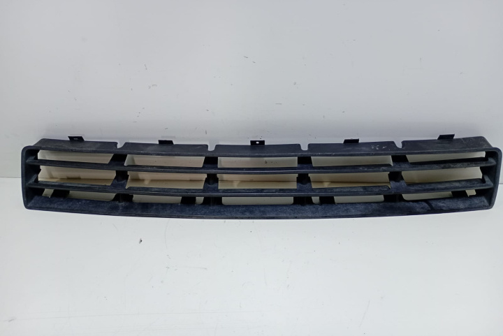 Grila bara fata 1J0853677D Volkswagen VW Golf 4 [1997 - 2006]