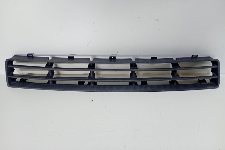 Grila bara fata 1J0853677D Volkswagen VW Golf 4 [1997 - 2006]