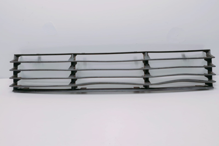 Grila bara fata 3B0853677E Volkswagen VW Passat B5.5 [facelift] [2000 - 2005]