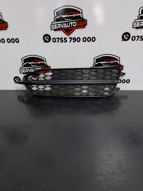 Grila bara fata Audi A6 (2010-2018) [4G2, C7] 2.0 Motorina 2014, 4G0807682D / DREAPTA