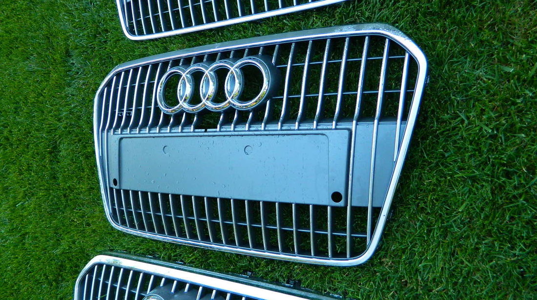 Grila bara fata Audi A6 C7 Allroad 4G model 2014 cod 4G0853653