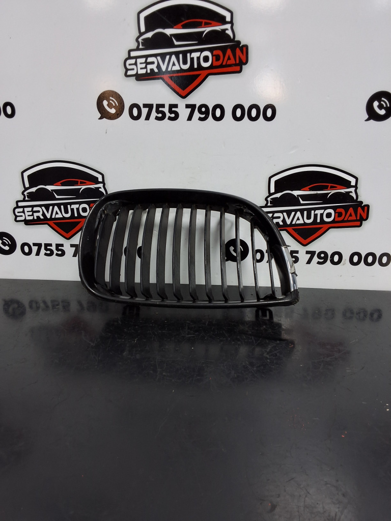 Grila bara fata BMW Seria 1 (2004-2011) [E81, E87] 2.0 Motorina 2007, COUPE / 7077130 / DREAPTA