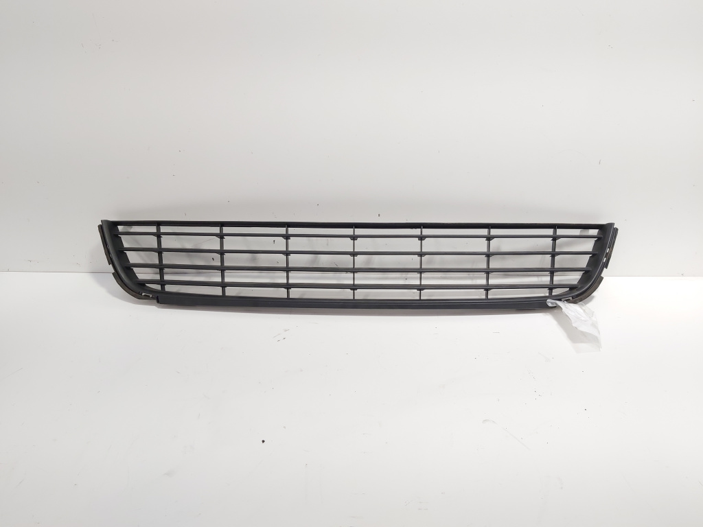 Grila bara fata centrala, cod 5K0853677A, Vw Golf 6 (5K1) (id:701536)