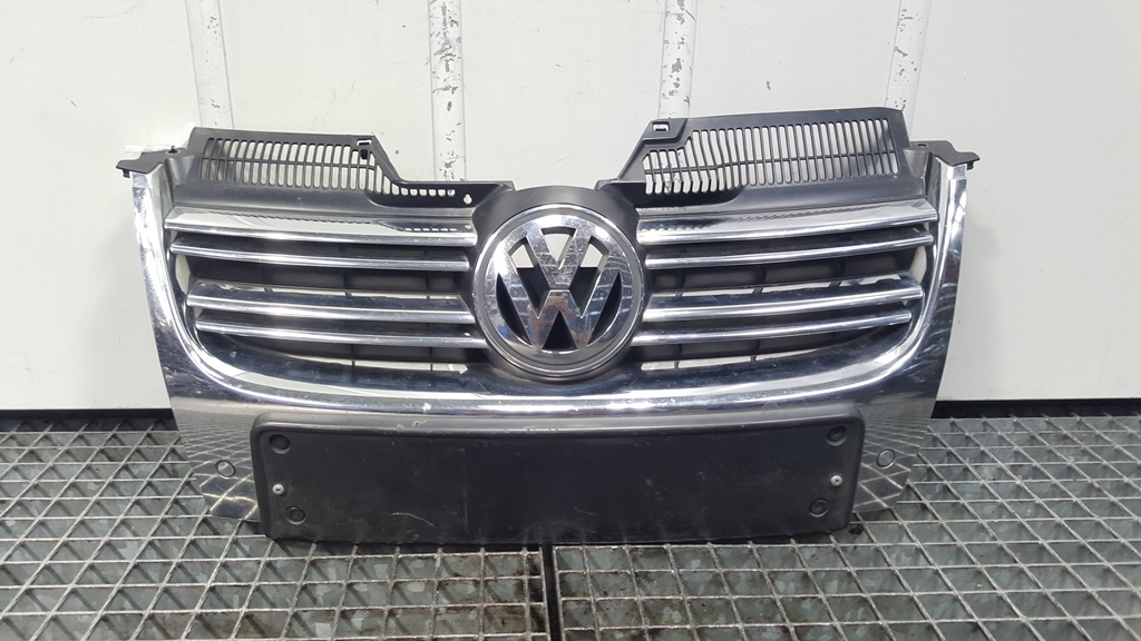 Grila bara fata centrala cu sigla, 1K5853651 Vw Jetta 3 (1K2)(id:378628)