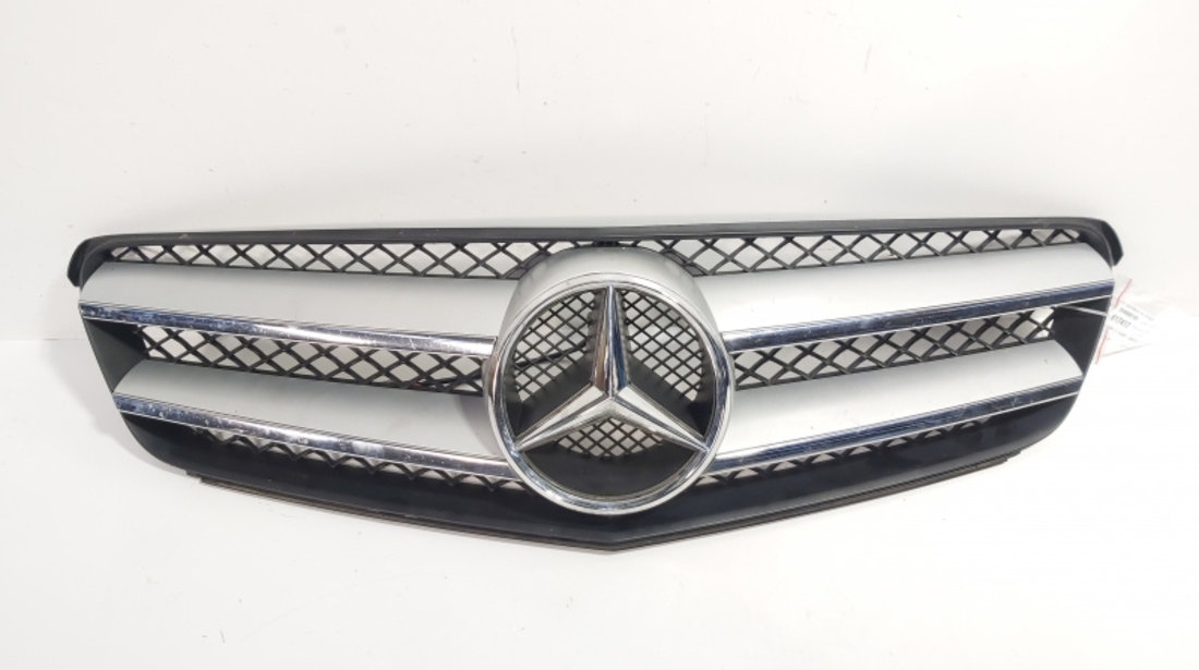 Grila bara fata centrala cu sigla, cod 2048880160, Mercedes Clasa C (W204) facelift (id:617417)