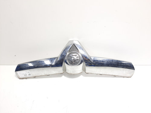 Grila bara fata centrala cu sigla, cod 4754988583, Opel Corsa D (id:484395)