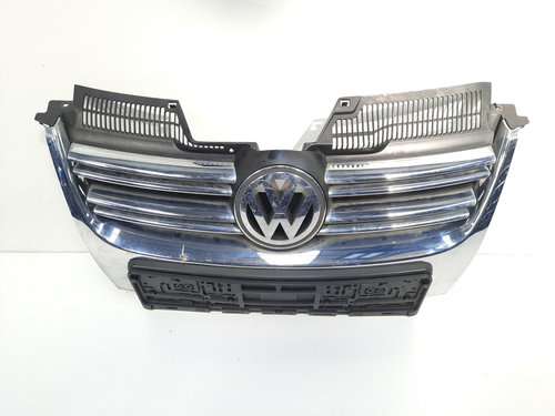 Grila bara fata centrala cu sigla cromata, cod 1K5853651, Vw Golf 5 Variant (1K5) (id:473480)
