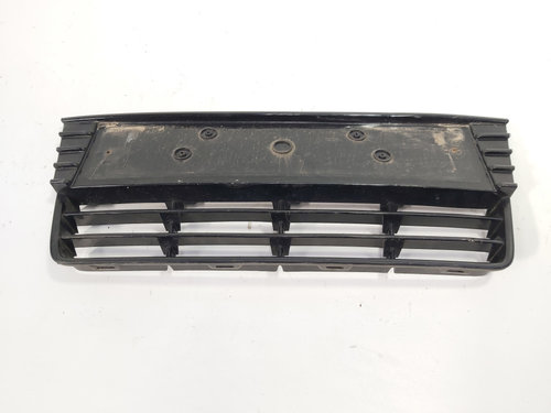 Grila bara fata centrala jos, cod BM51-17K945-E, Ford Focus 3 (id:707698)