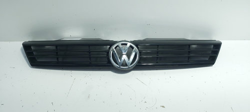 Grila bara fata centrala sus, cod 5C6853653, Vw Jetta 4 (6Z) (id:689840)