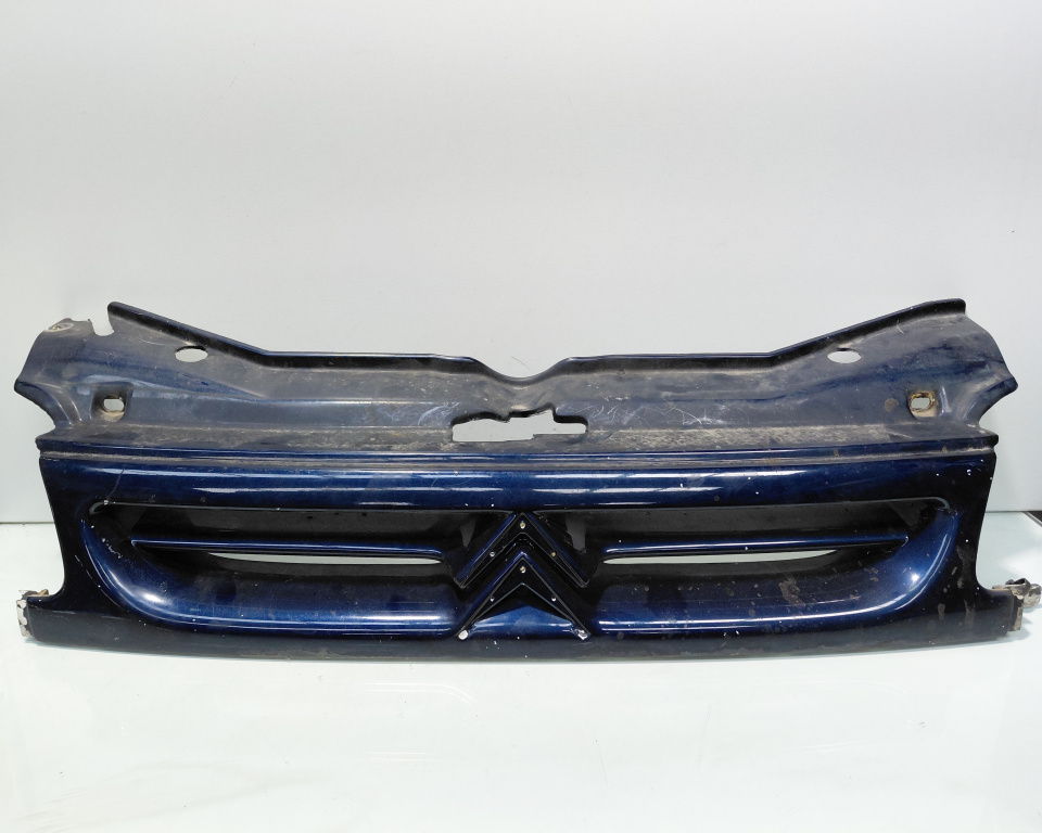 Grila bara fata centrala sus cu sigla, Citroen Berlingo 1 facelift (id:696630)