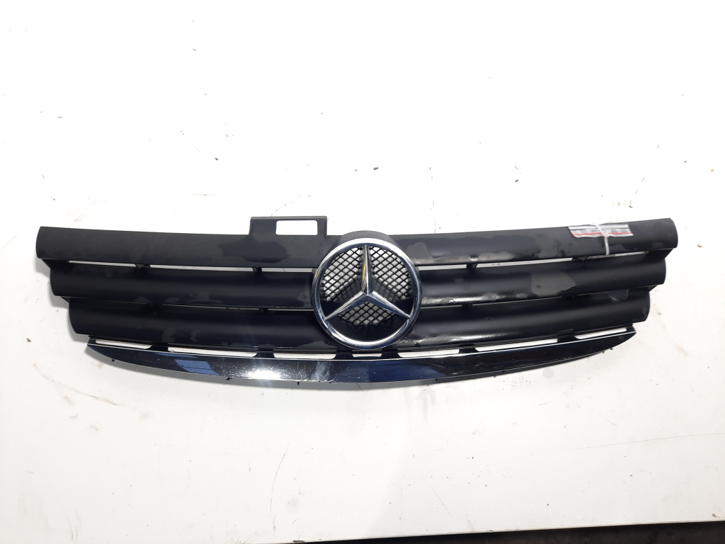 Grila bara fata centrala sus cu sigla, Mercedes Clasa A (W169) (id:573711)