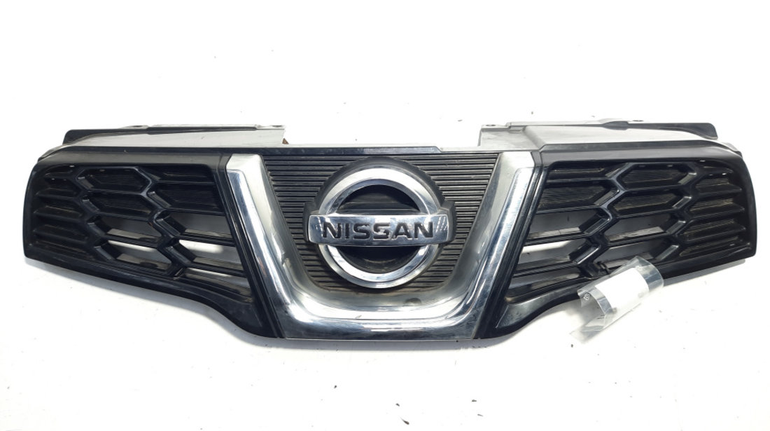 Grila bara fata centrala sus cu sigla, Nissan Qashqai (id:506614)