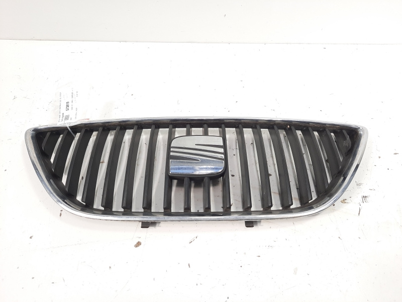 Grila bara fata centrala sus cu sigla, Seat Exeo (3R2) (idi:573819)