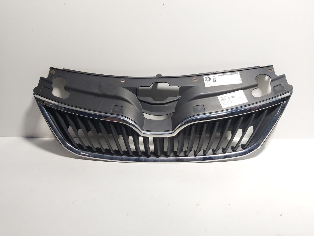 Grila bara fata centrala sus, Skoda Rapid (NH3) (id:671366)