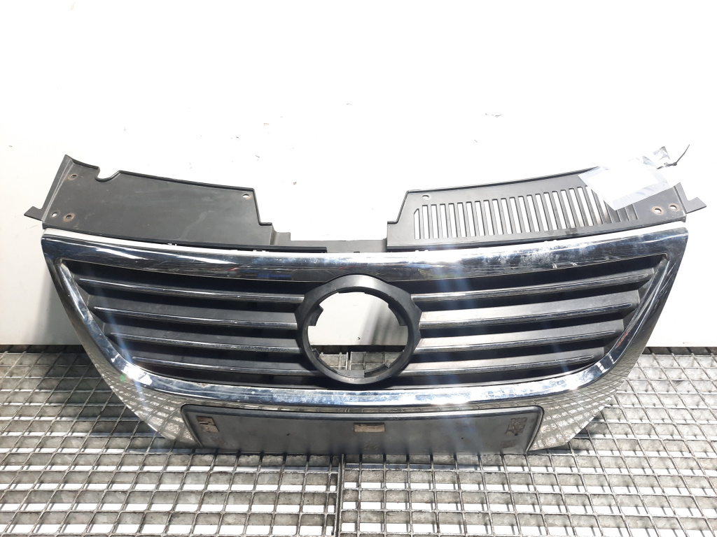 Grila bara fata centrala, Vw Passat Variant (3C5) 1.9 tdi, BLS (id:453033)