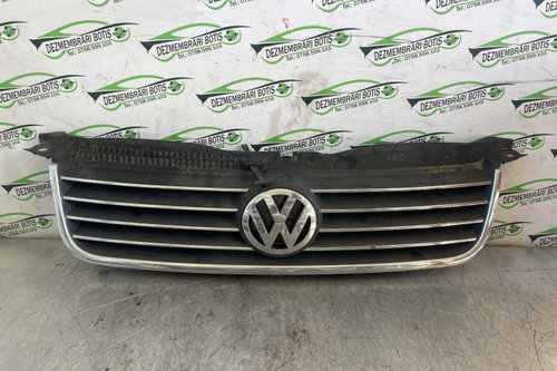 Grila bara fata centru 3B0853651L / 3B0 853 651L Volkswagen VW Passat B5.5 [facelift] [2000 - 2005] ...