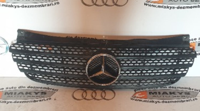 Grila bara fata cu sigla, Mercedes Vito Autobus (W639) cod A6398800185